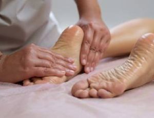 httpselements.envato.comfoot-massage-in-the-spa-salon-at-spa-salon-F2A2AWU-1